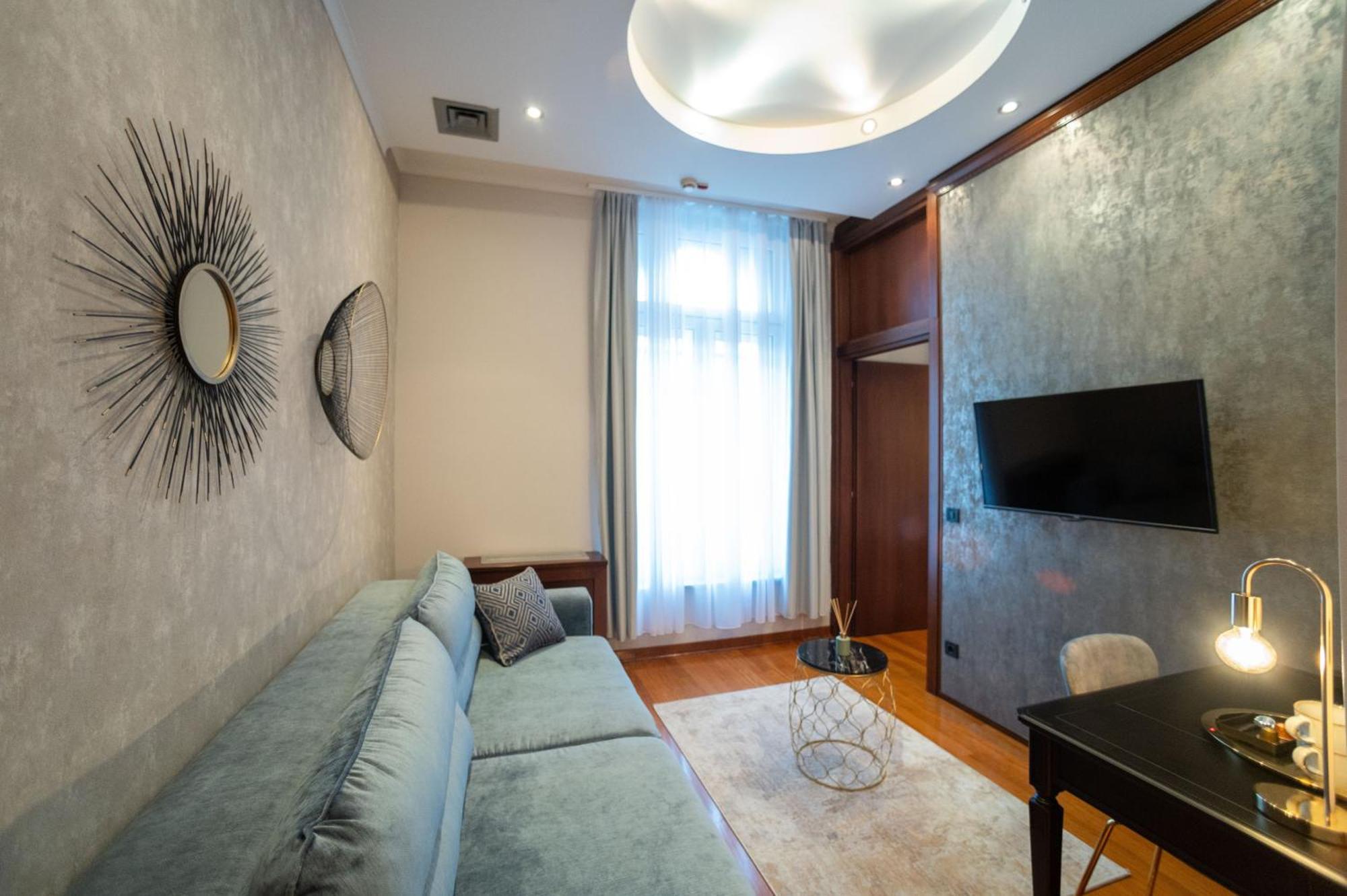 Natali Luxury Suites- Mini Rooms Belgrade Luaran gambar