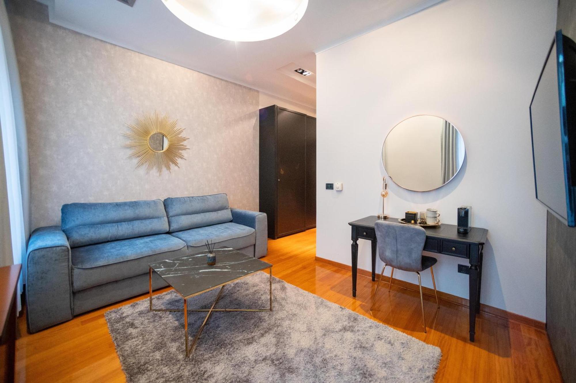 Natali Luxury Suites- Mini Rooms Belgrade Luaran gambar